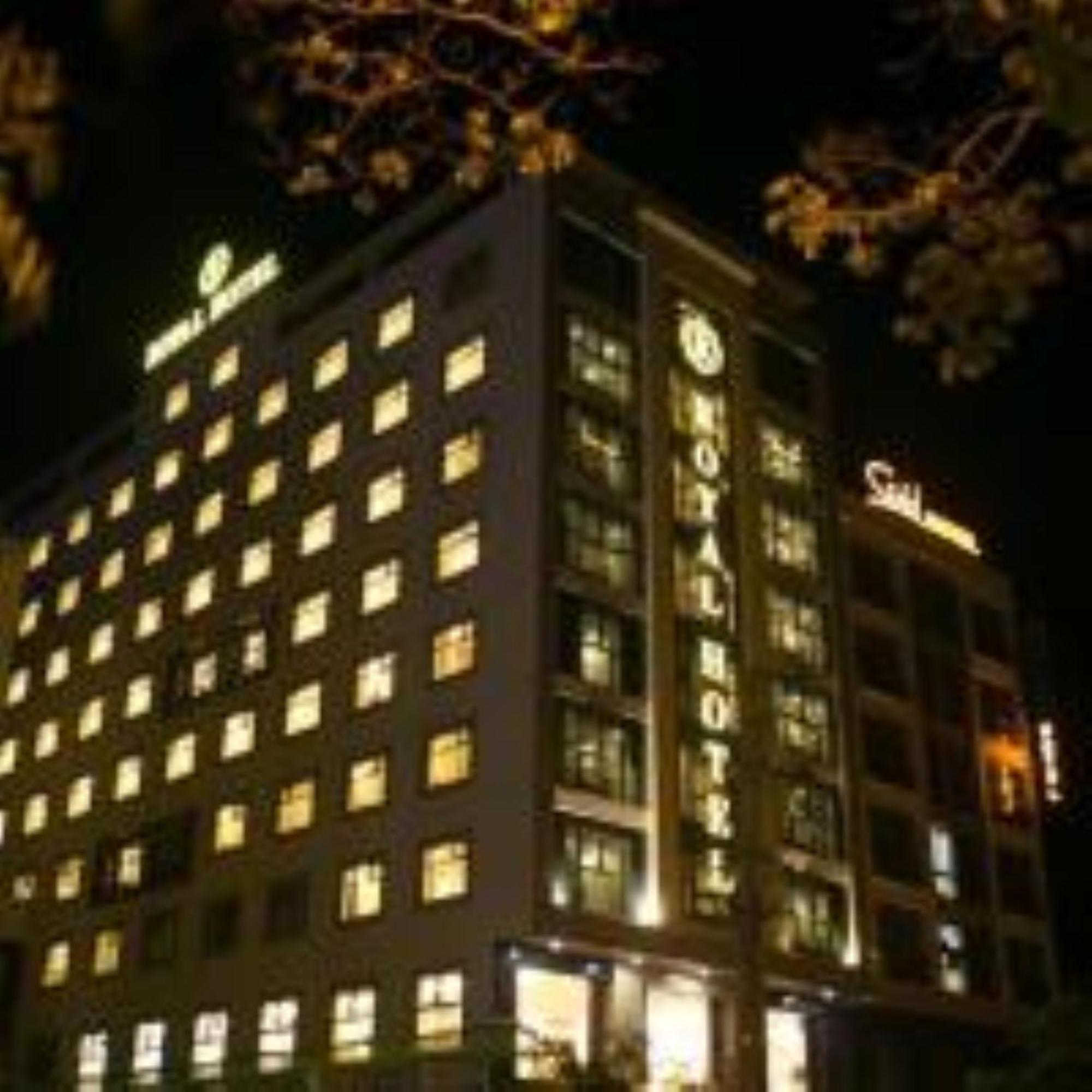 Royal Hotel 岑山 外观 照片