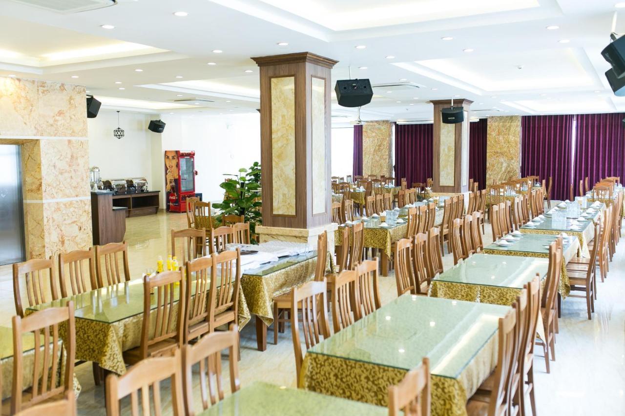 Royal Hotel 岑山 外观 照片