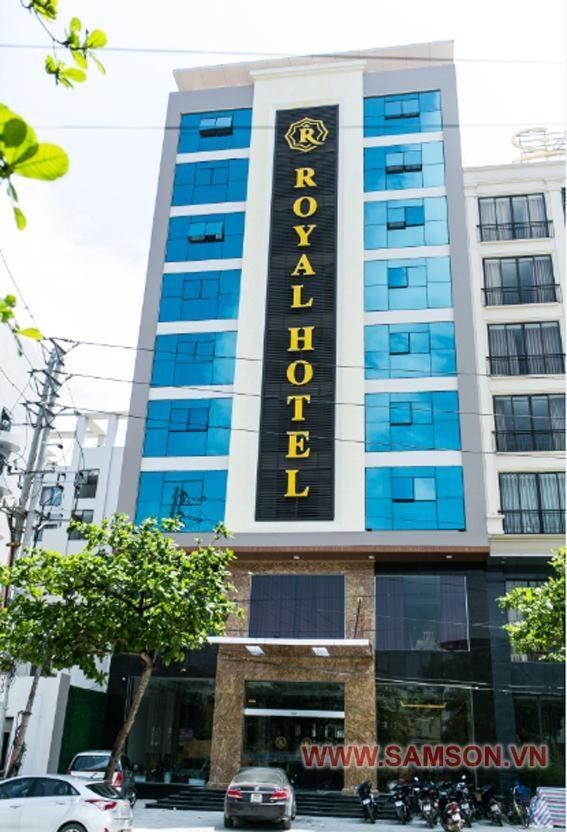 Royal Hotel 岑山 外观 照片